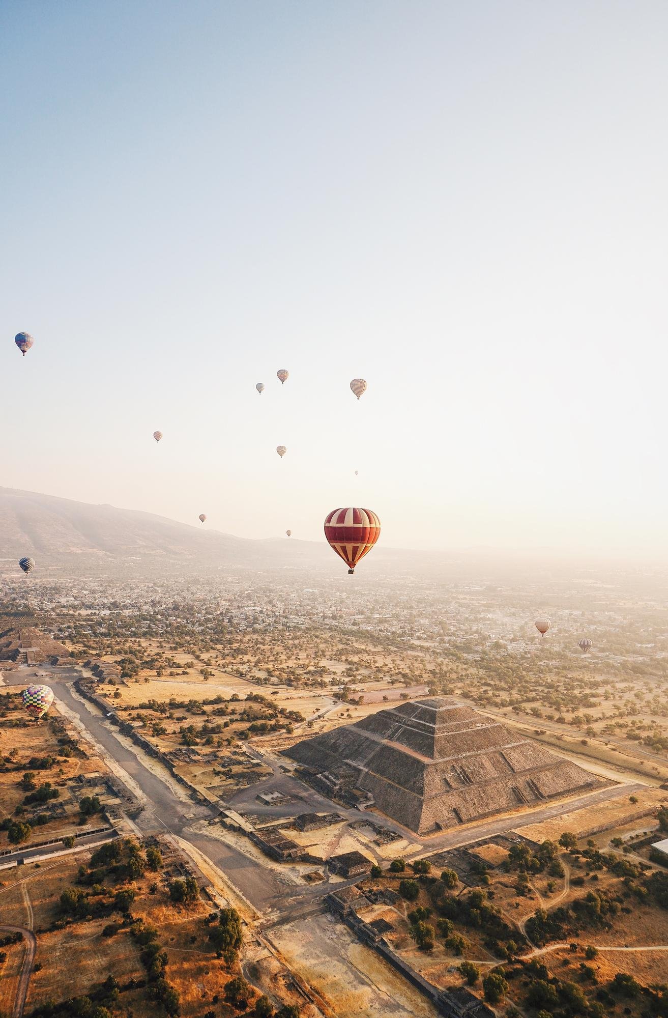 pyramids balloon flight